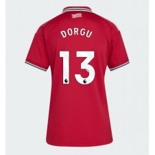 Manchester United Patrick Dorgu #13 Hemmatröja Dam 2026-27 Korta ärmar